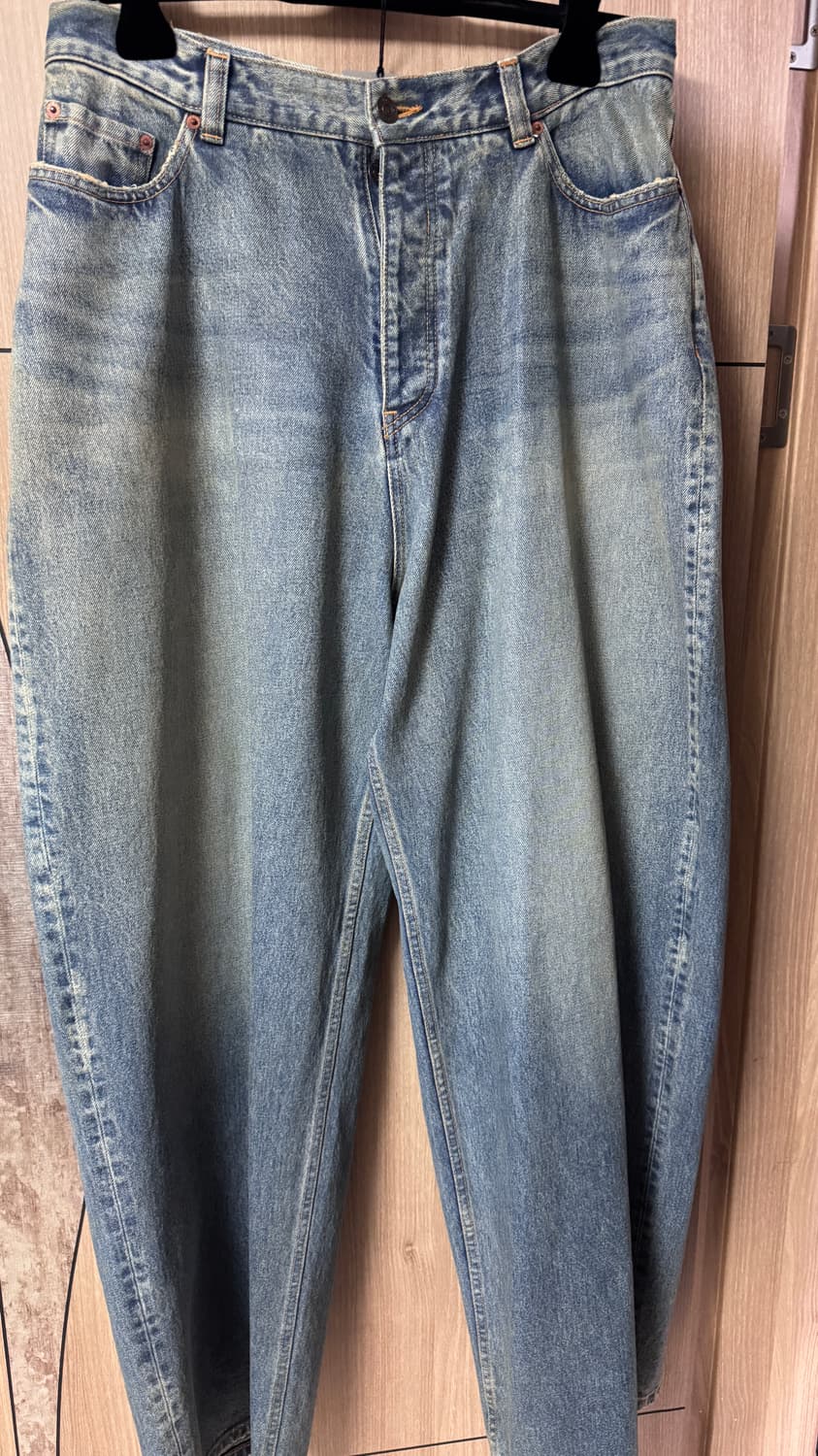 발렌시아가 블루 코팅 라지 배기 소프트 데님 s 상품이미지4