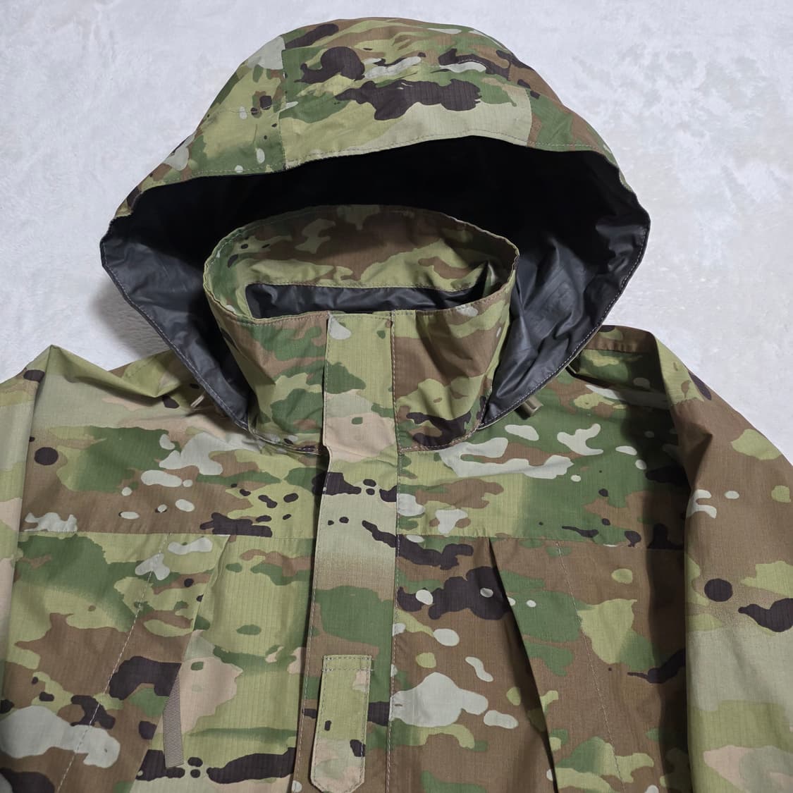 (XS)미군 OCP 멀티카모 3세대 팩라이트 고어텍스 자켓 상품이미지2