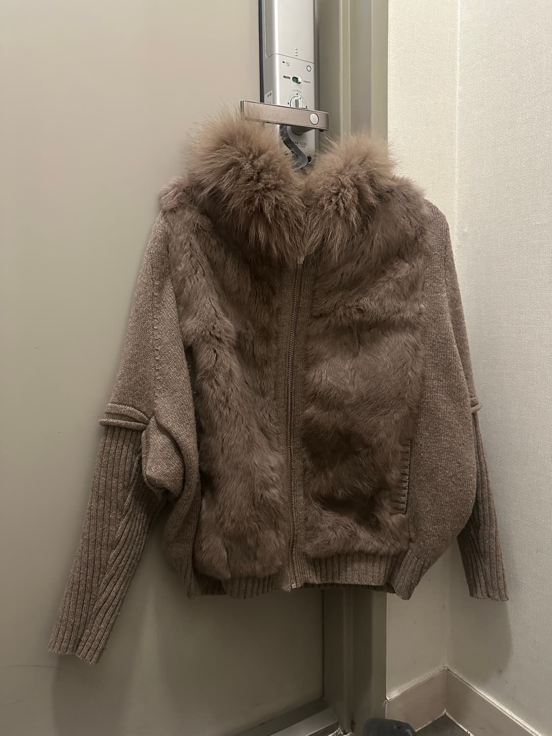 래빗퍼 집업 rabbit fur zip-up 상품이미지4