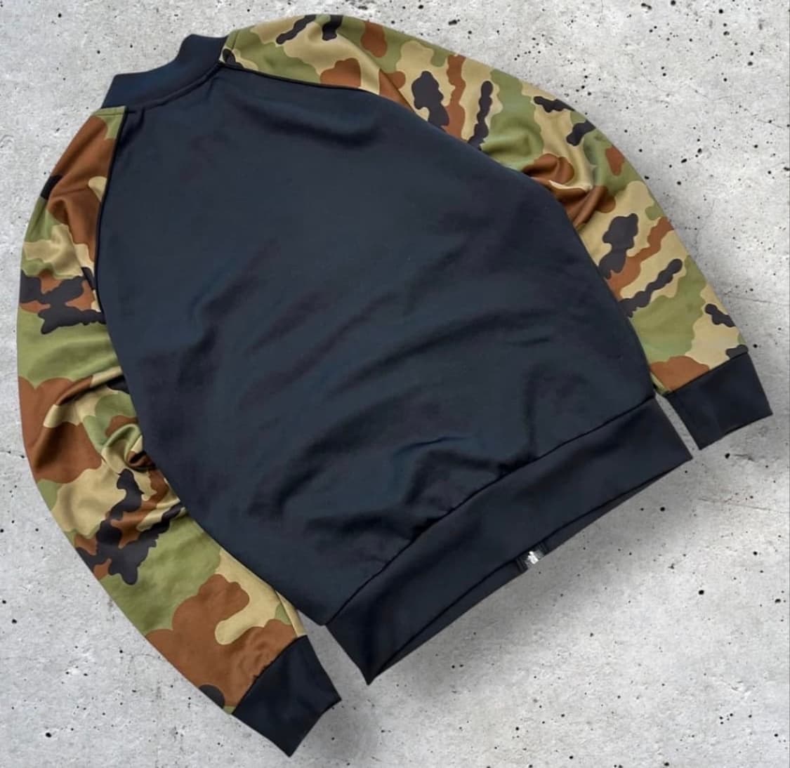 아디다스 카모 져지 트랙탑 (교환문의 환영) 상품이미지2