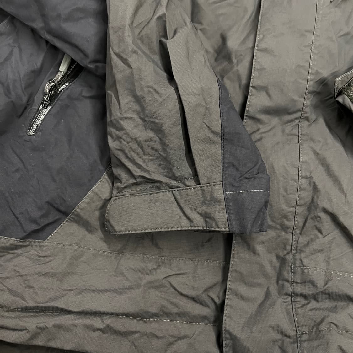 [정품/M] 마무트 드라이테크 바람막이 자켓 b17 상품이미지4