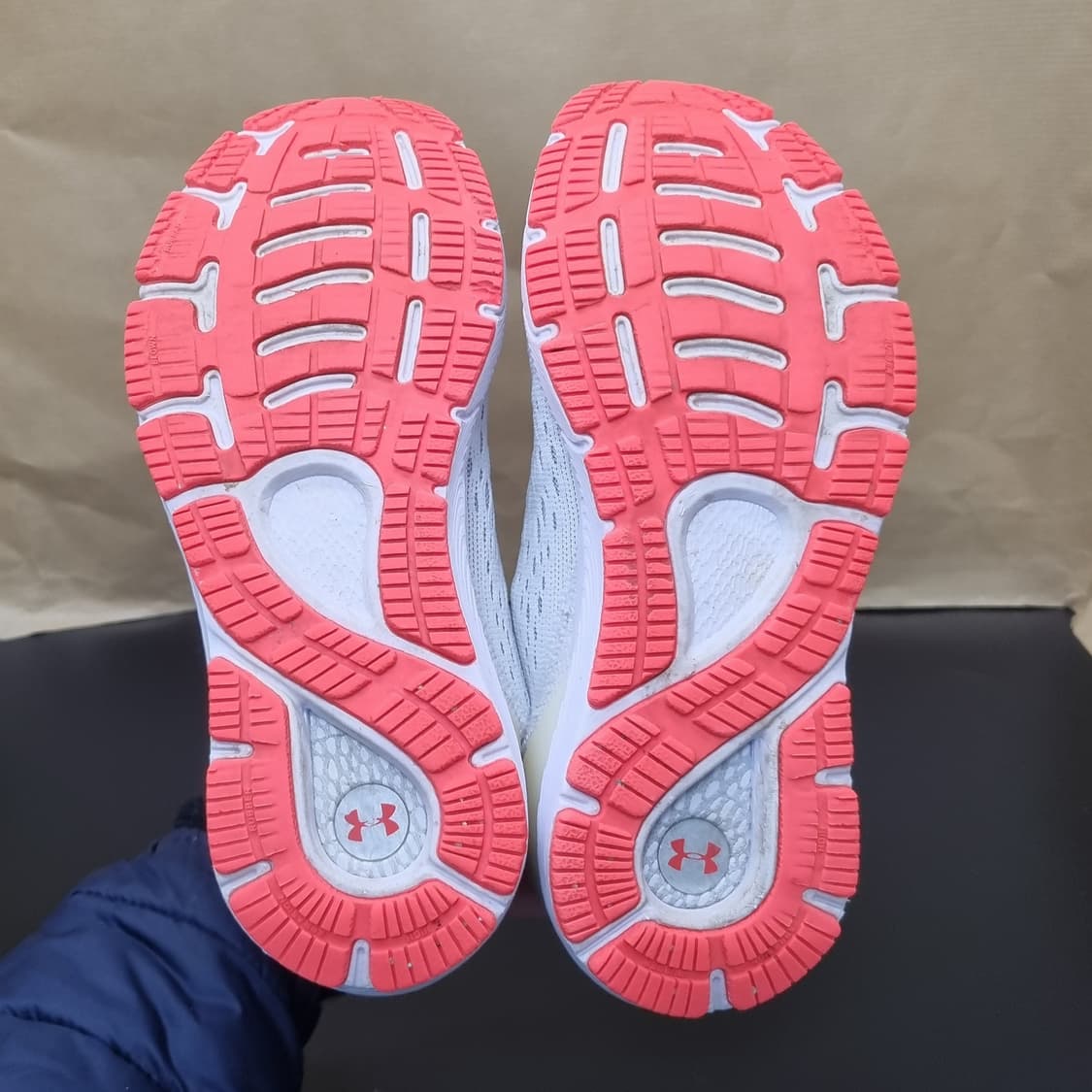 언더아머 UA 호버소닉3 런닝화235 상품이미지3