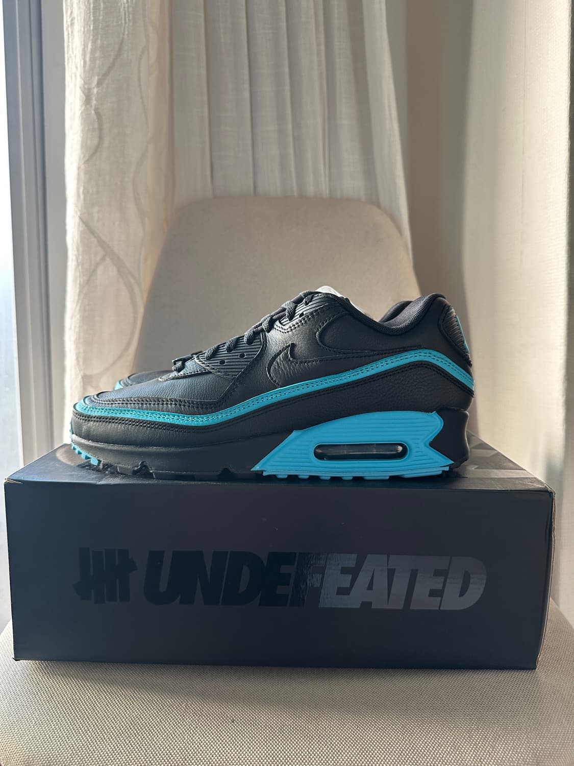 Nike x Undefeated Air Max 90 상품이미지1