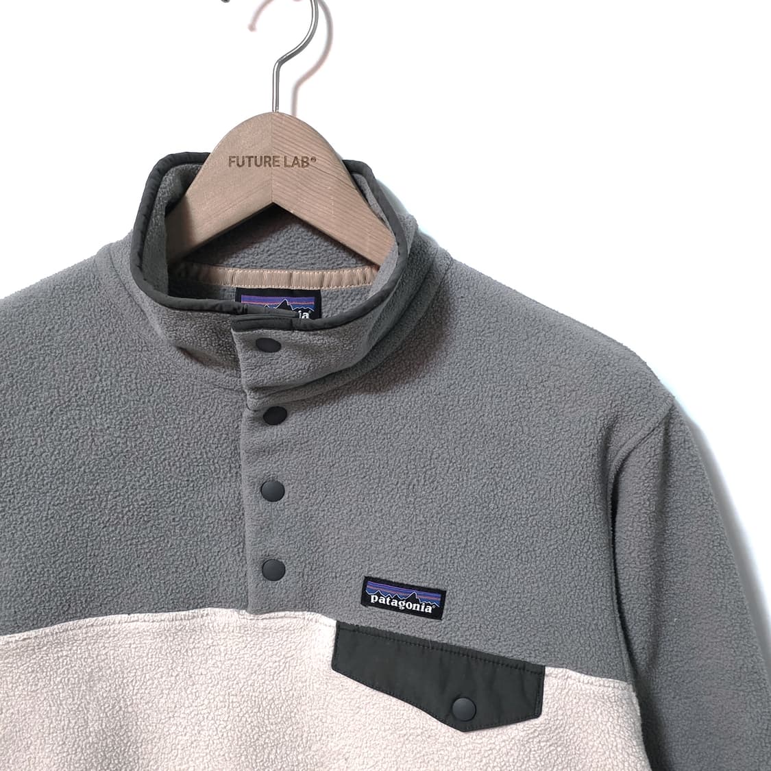 [W/M] 파타고니아 신칠라 스냅티 그레이 상품이미지3
