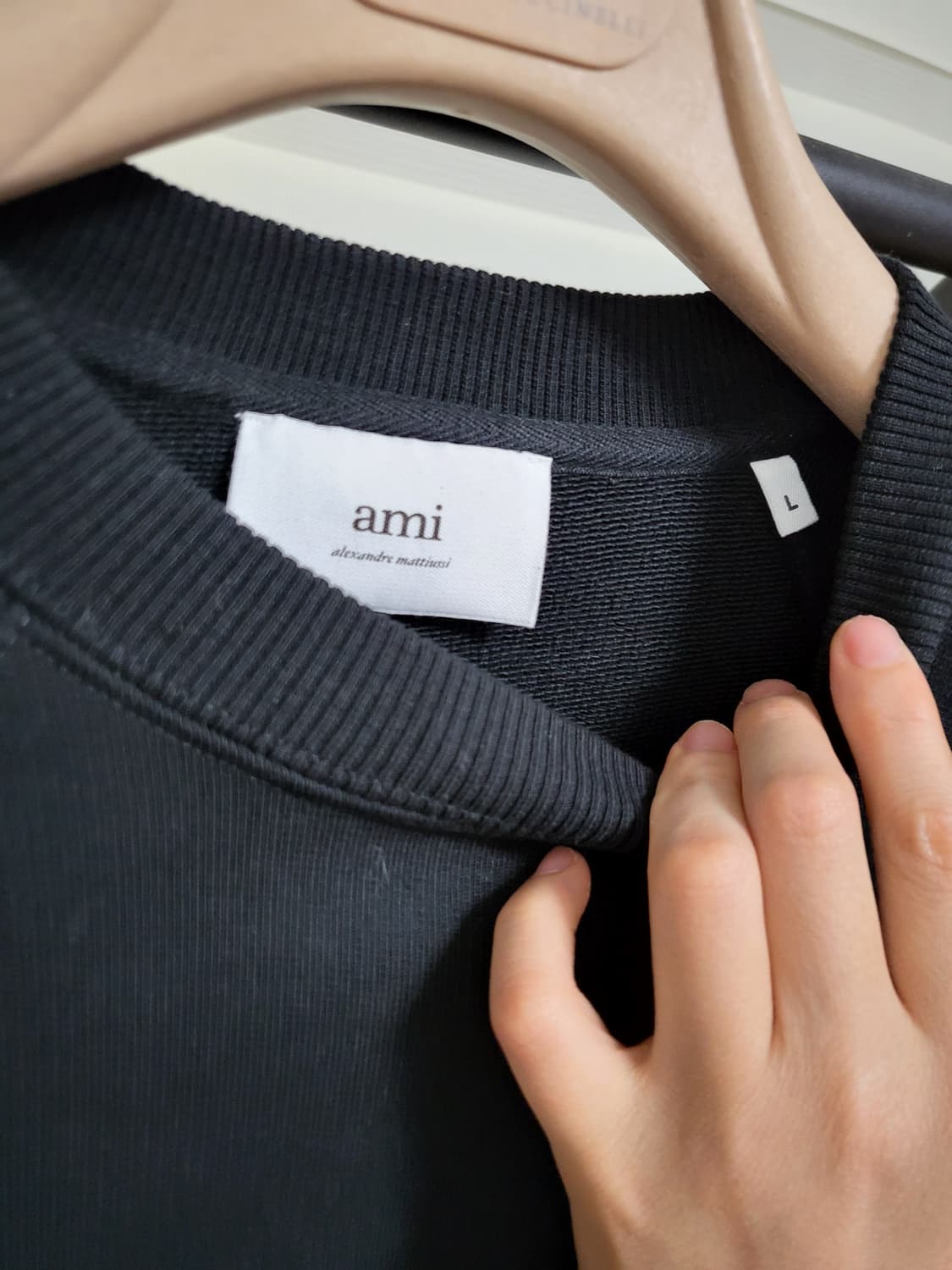 25SS 아미 스몰 하트 로고 맨투맨 L 상품이미지4