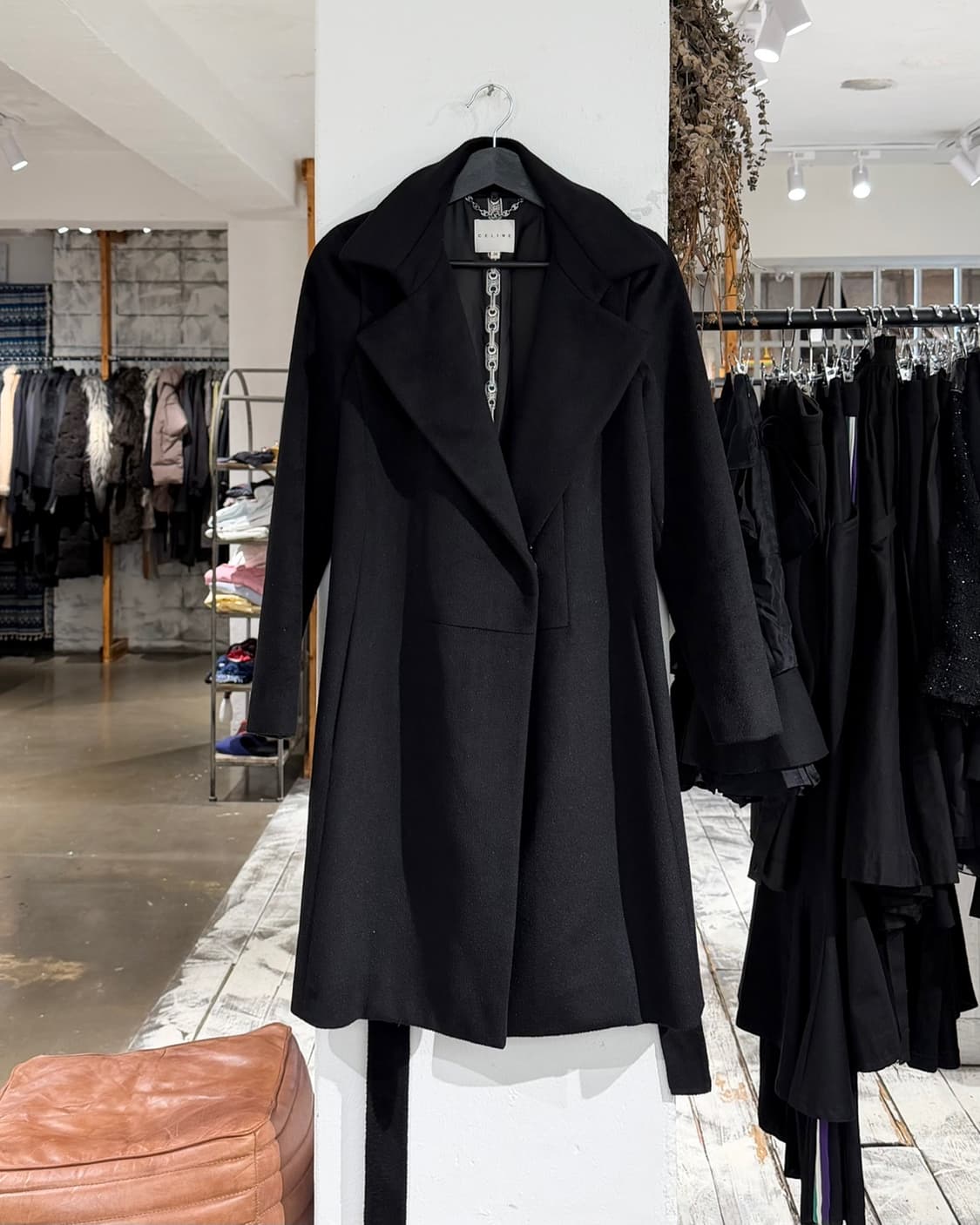셀린느 블랙 울 앙고라 벨티트 코트 상품이미지2