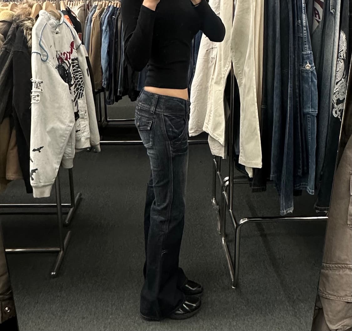 L)BRAPPERS 빈티지 여성 로우라이즈 흑청 플레어진 상품이미지3