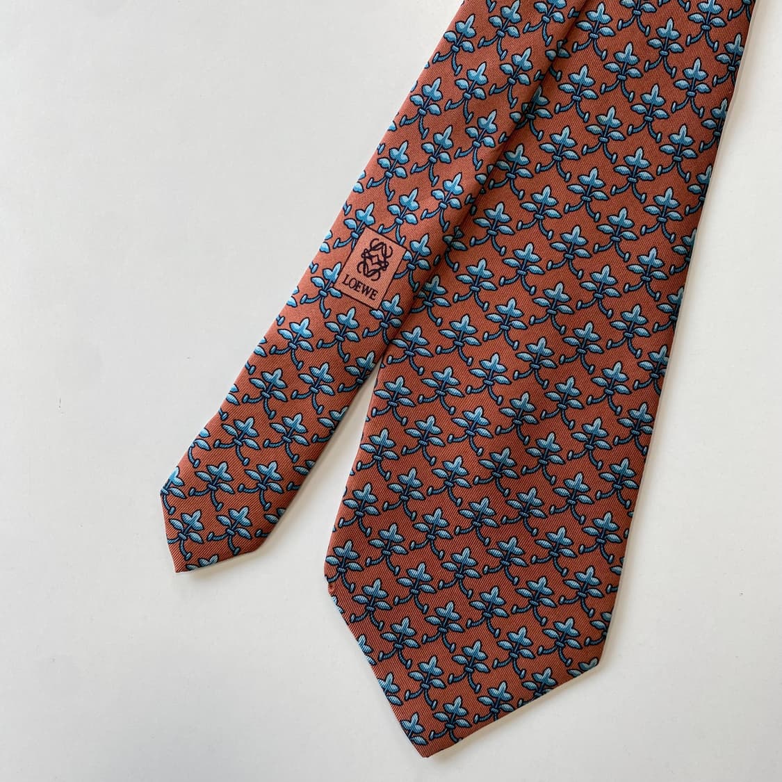 로에베(LOEWE) 정품 명품넥타이 상품이미지1