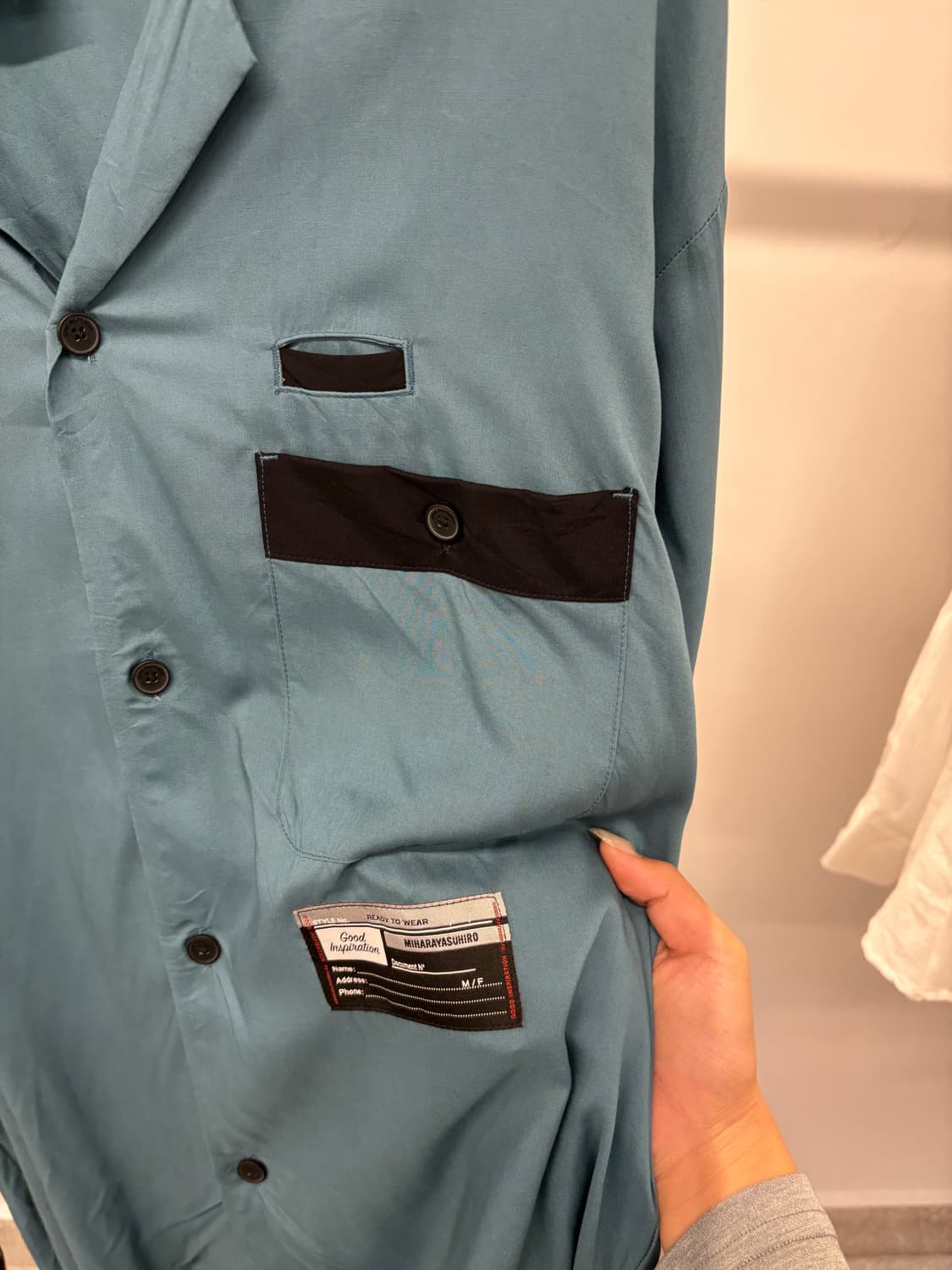 Mihara Yasuhiro x GU blue shirt 상품이미지3