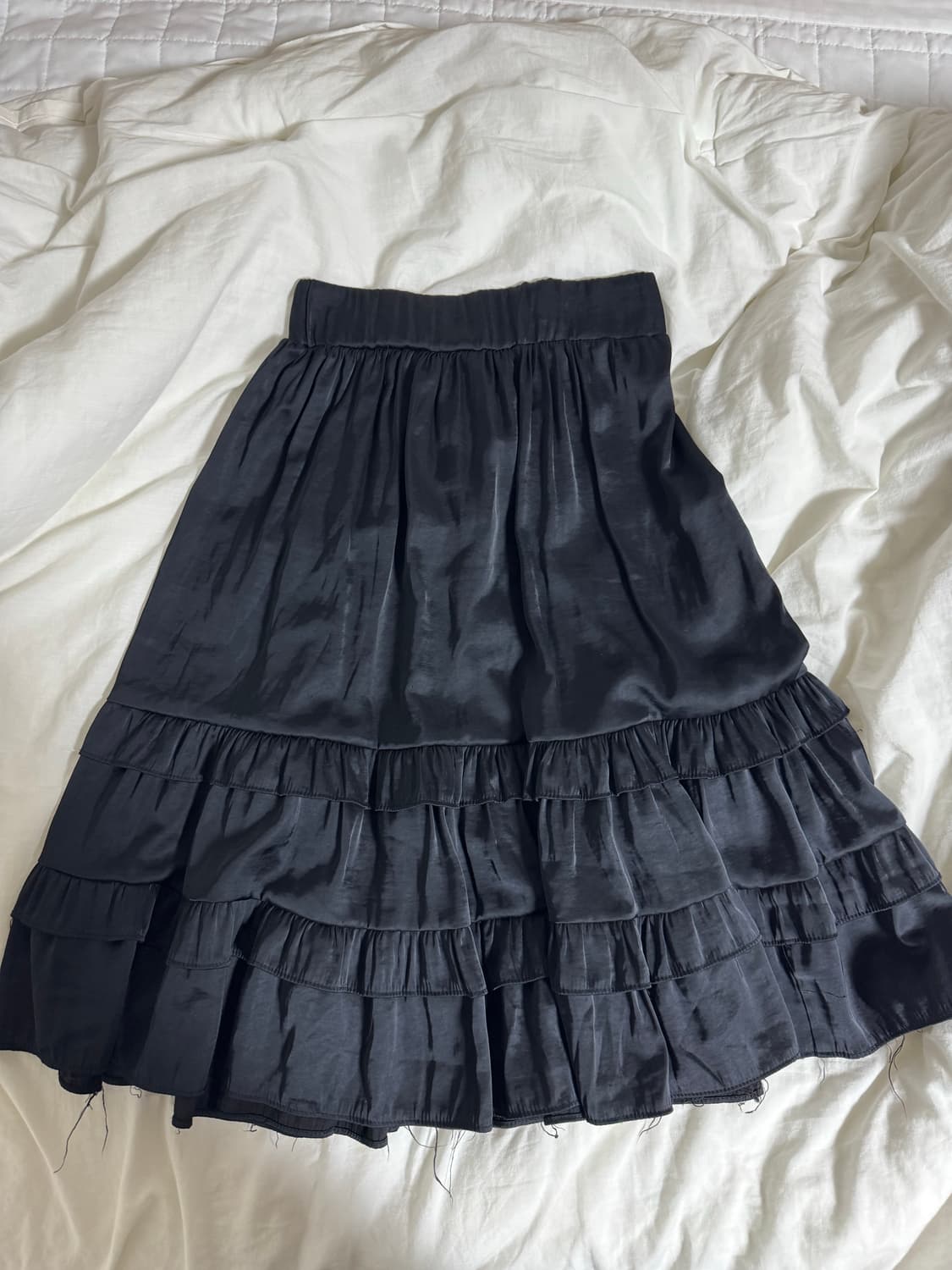 샵페어리 실키 프릴 스커트 상품이미지4