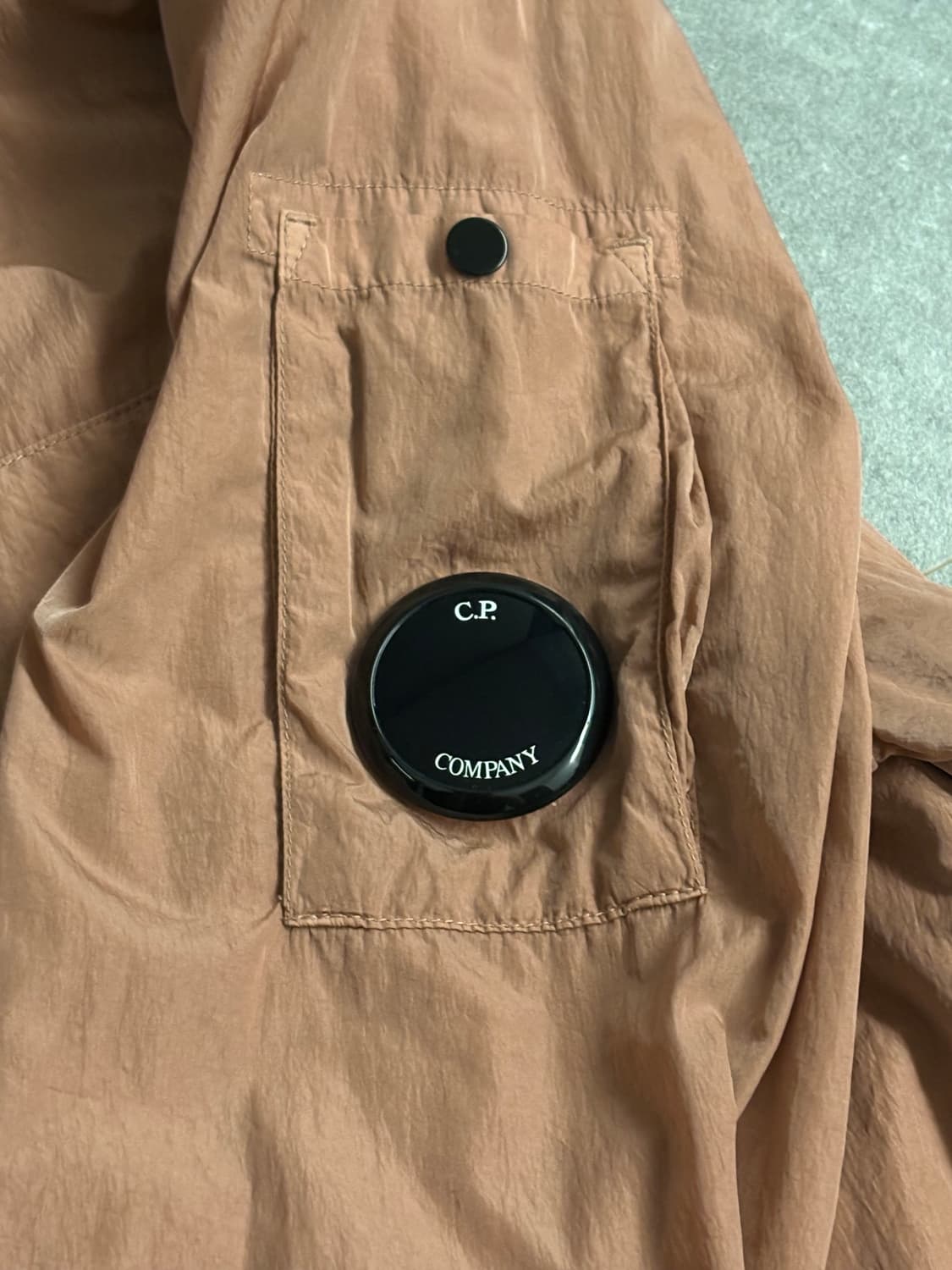 CP컴퍼니 바람막이 L 상품이미지3