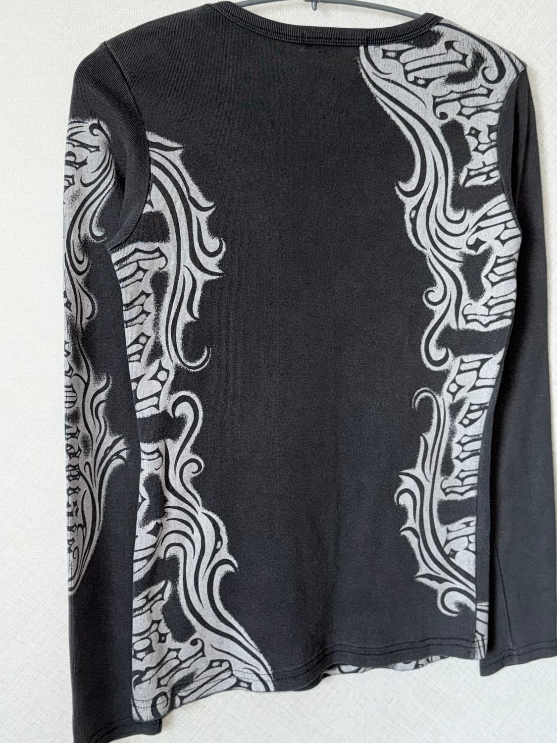 glitz lettering detailed longsleeve 상품이미지4