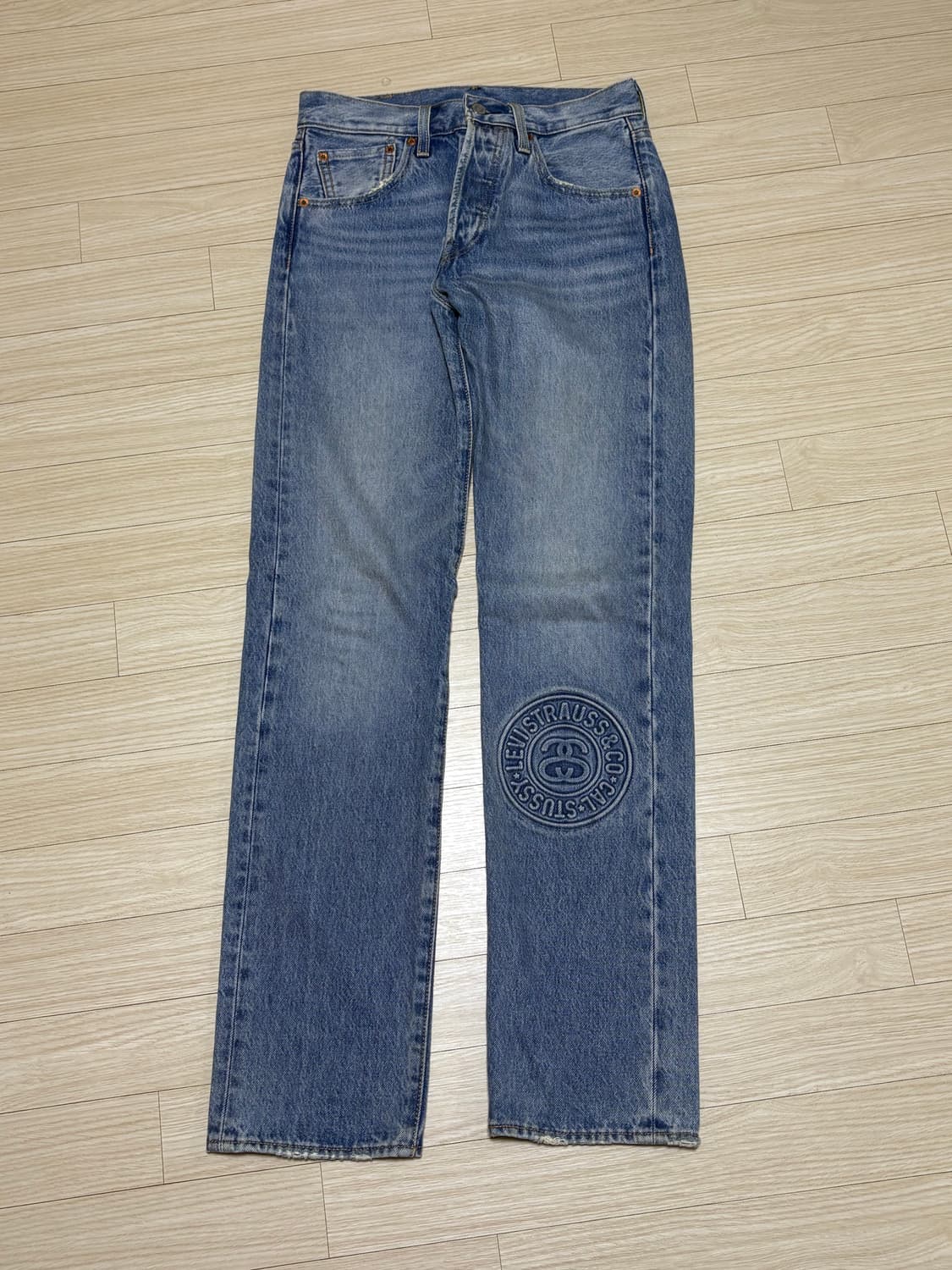 스투시 x 리바이스 엠보스드 501 진 인디고 상품이미지1