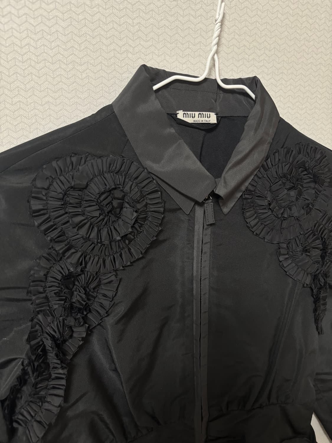 미우미우 셔링 블루종 재킷 상품이미지5