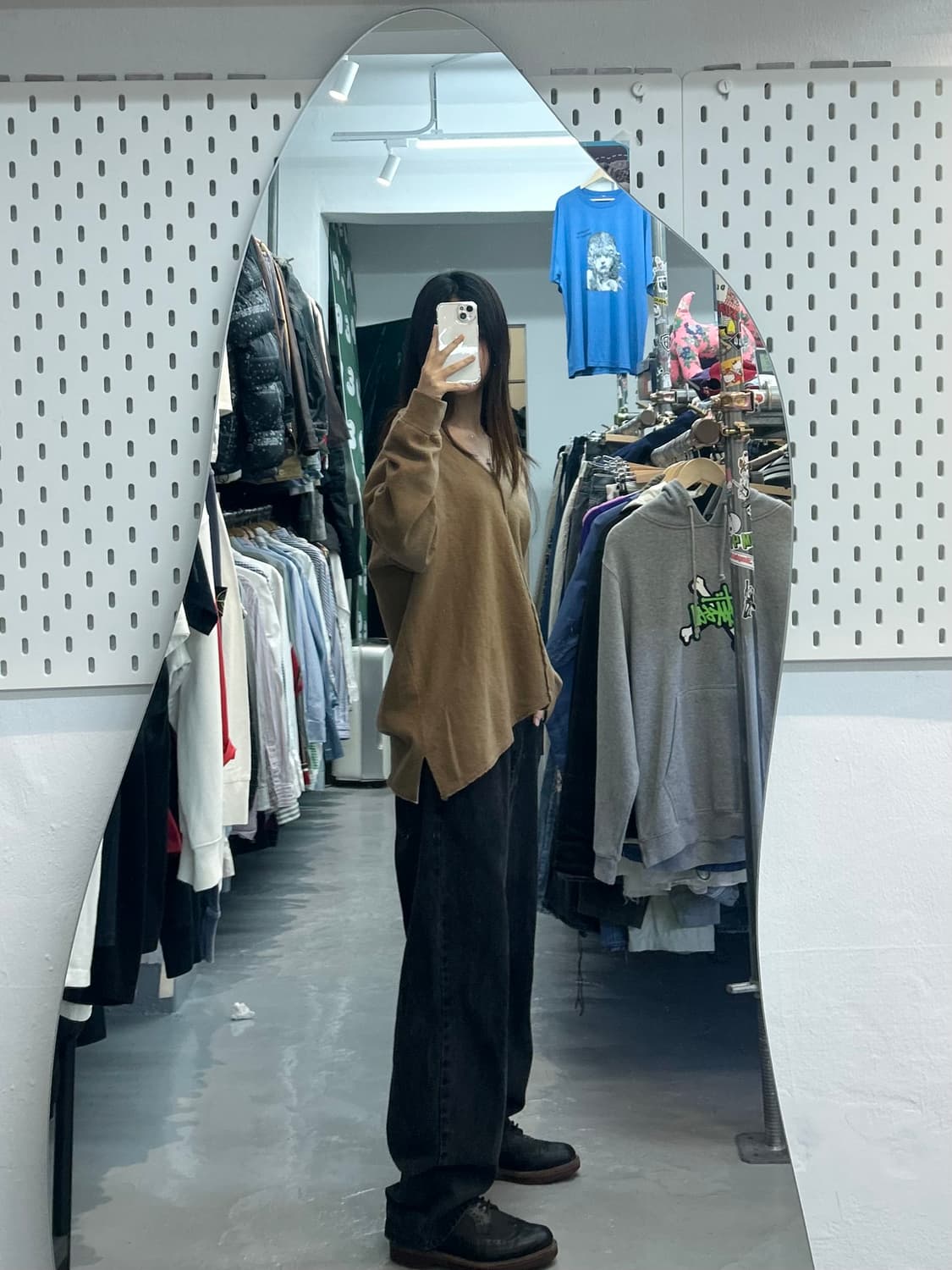 캐피탈 스웨터 브이넥 니트 상품이미지3