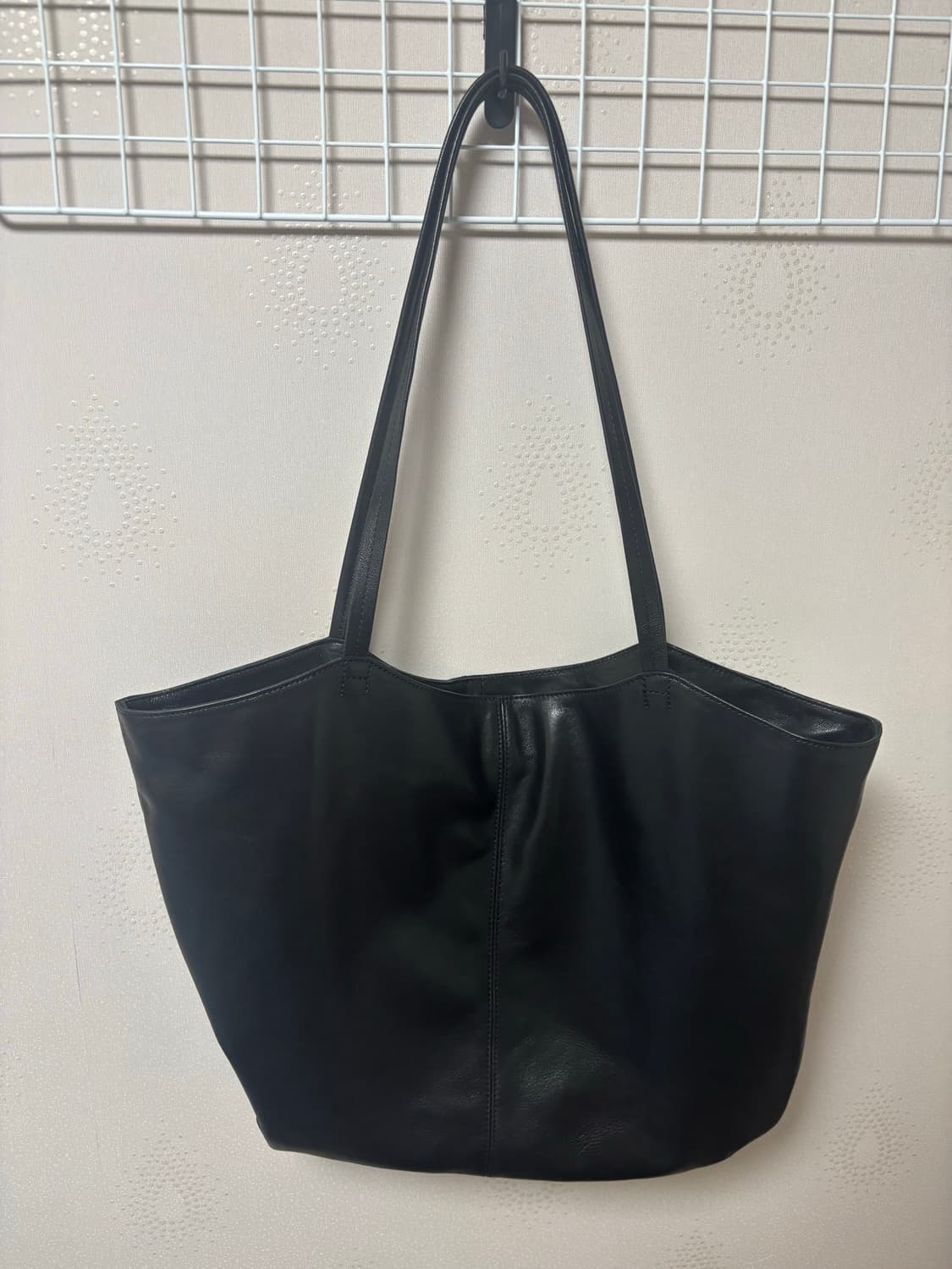 해칭룸 토트백 상품이미지2