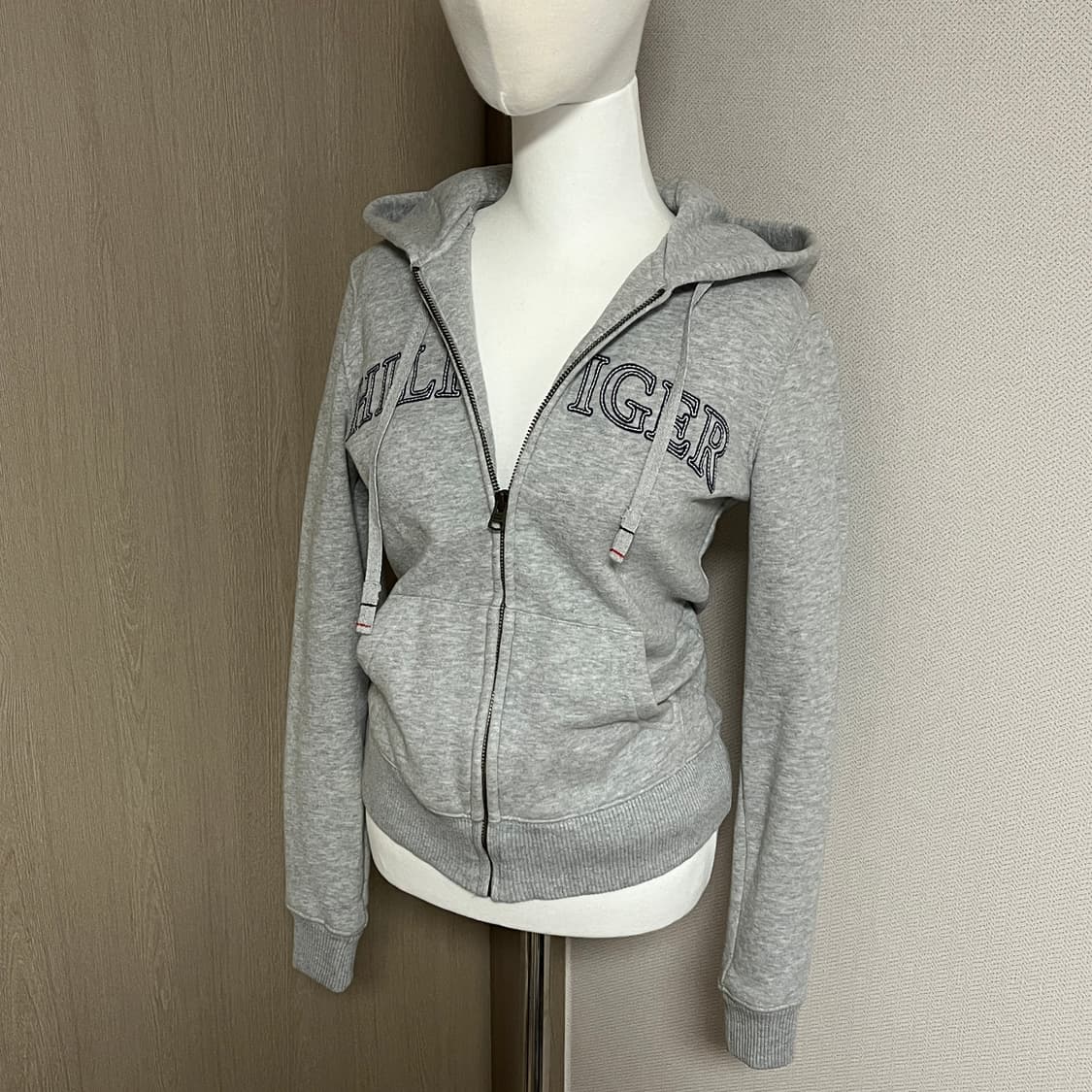 타미힐피거 후드집업 상품이미지2