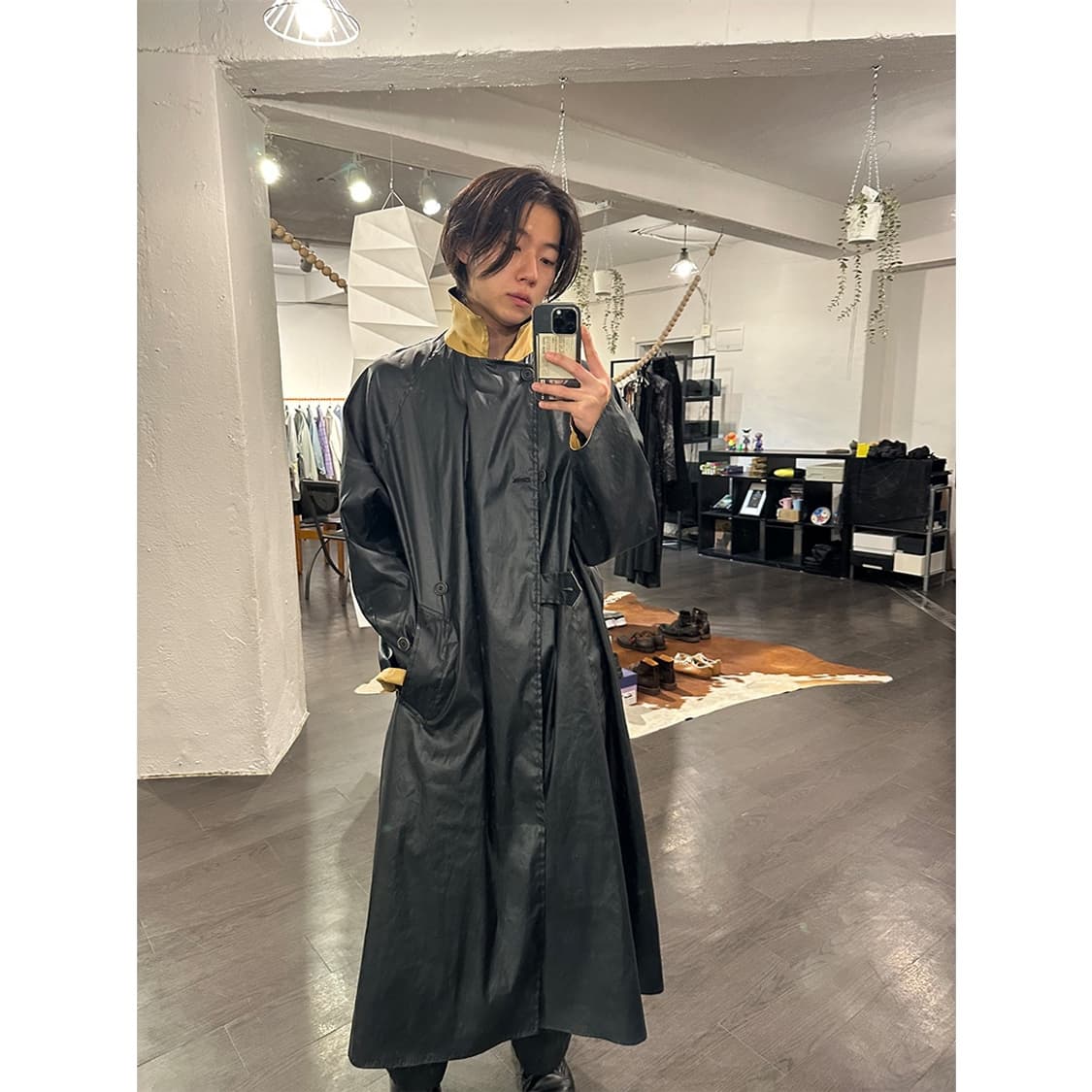 언유즈드 21ss 레더 텍스쳐 리버시블 코트 상품이미지5