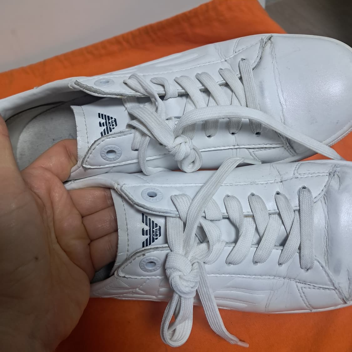 엠포리오 아르마니 스니커즈 US 6.5(남녀공용가능) 상품이미지4