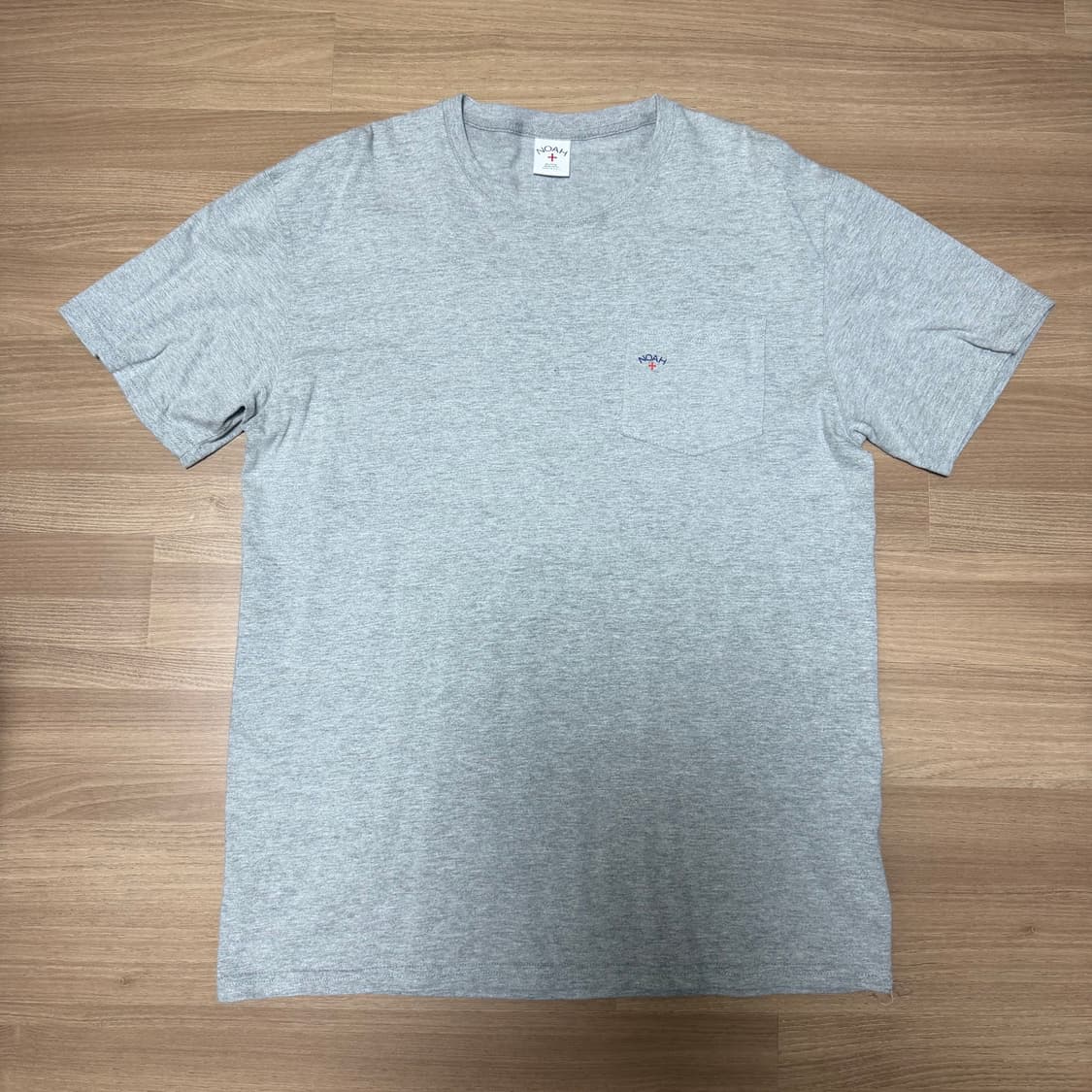 노아 noah 코어 로고 포켓 티셔츠 헤더 그레이 상품이미지1