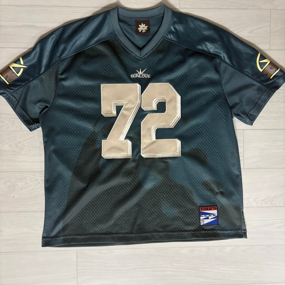 썬러브 럭비 메쉬 티 상품이미지1