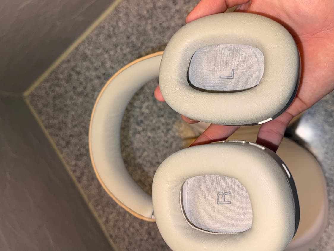 Bowers & wilkins PX8 상품이미지7