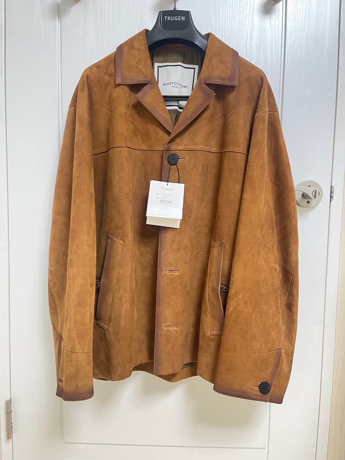 우영미 고트 스웨이드 자켓 카멜 - 24FW 상품이미지1