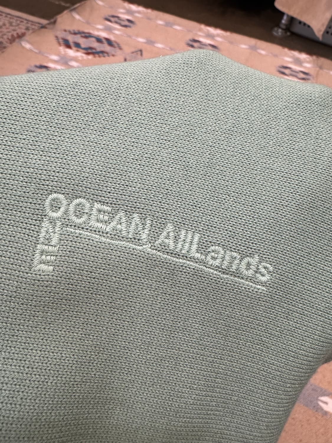 [L][105] 나나미카 크루넥 스웻 셔츠 코랄 그린  상품이미지6