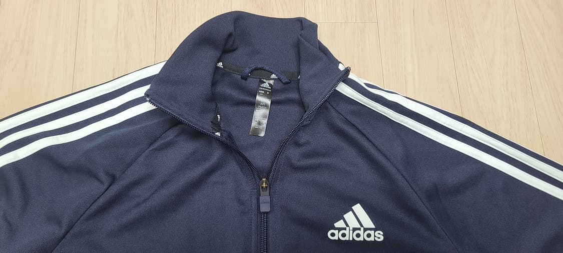 아디다스 트랙탑 상품이미지2