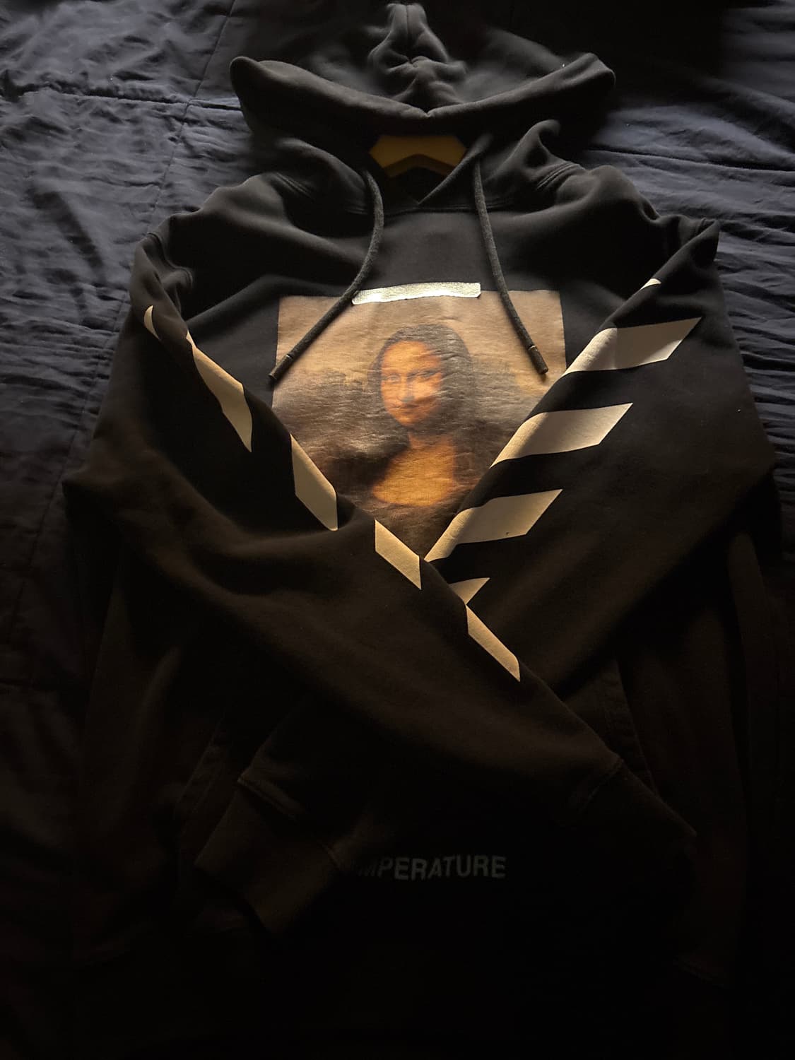 오프화이트 후드티 상품이미지1