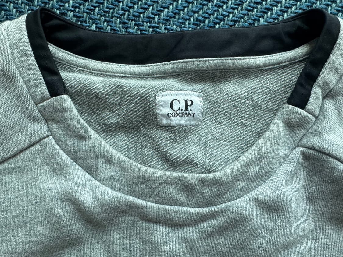 Cp컴퍼니 스웻 상품이미지3