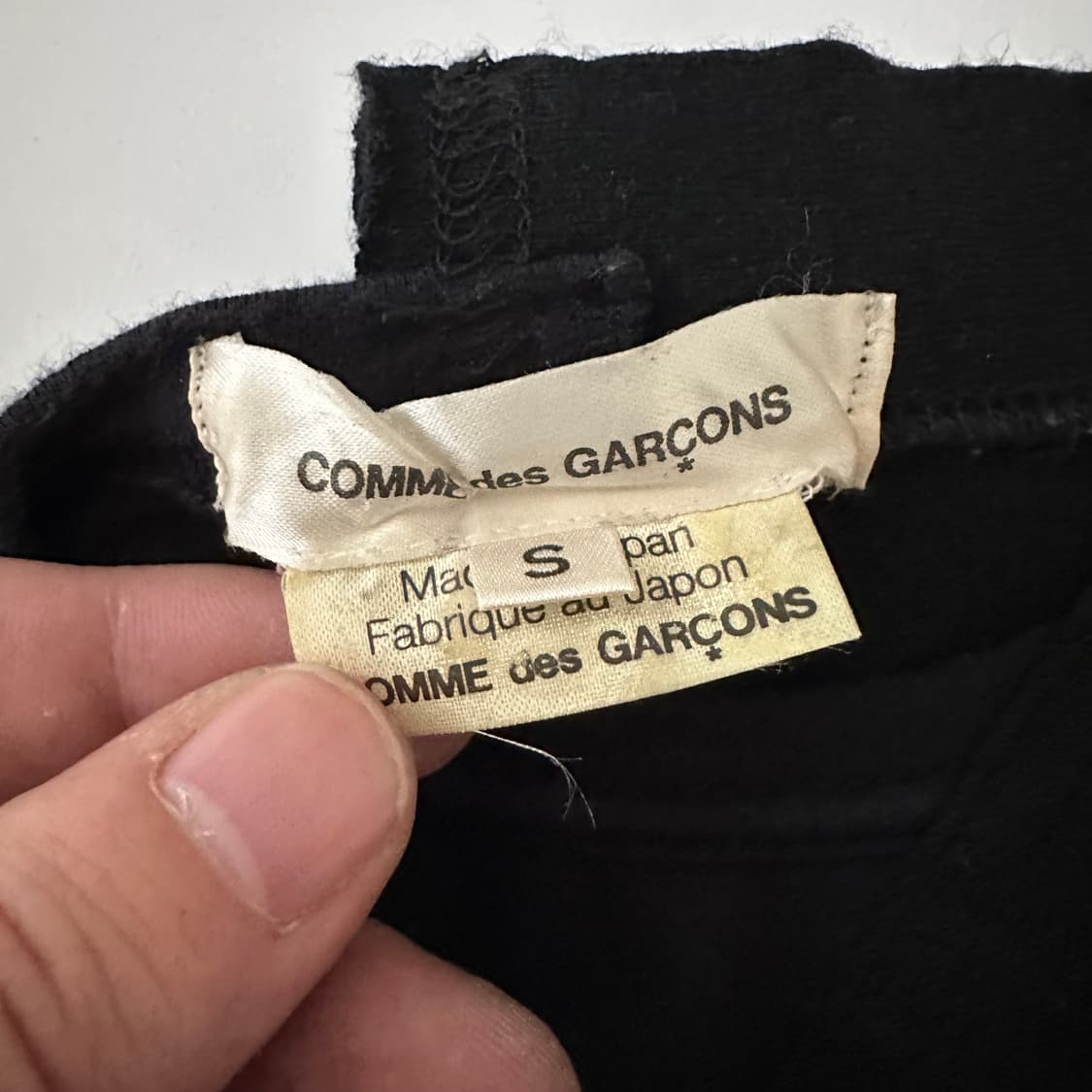 꼼데가르송 comme des garcons 비대칭 디테일 티셔츠 상품이미지5