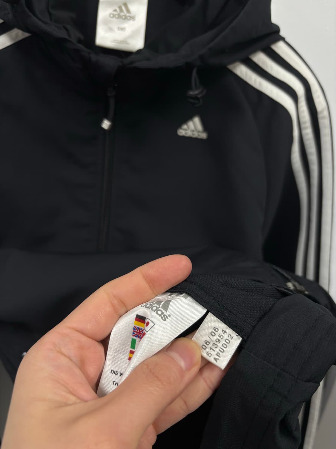 아디다스 우먼 후드 바람막이 상품이미지6