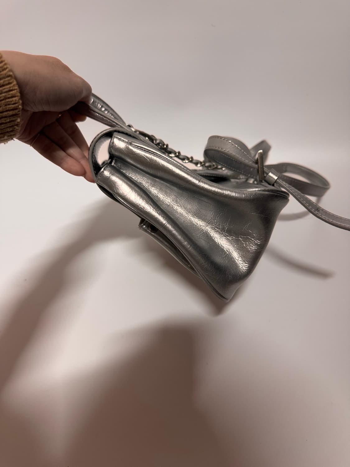 아포아 파오 체인 백팩 실버 상품이미지3