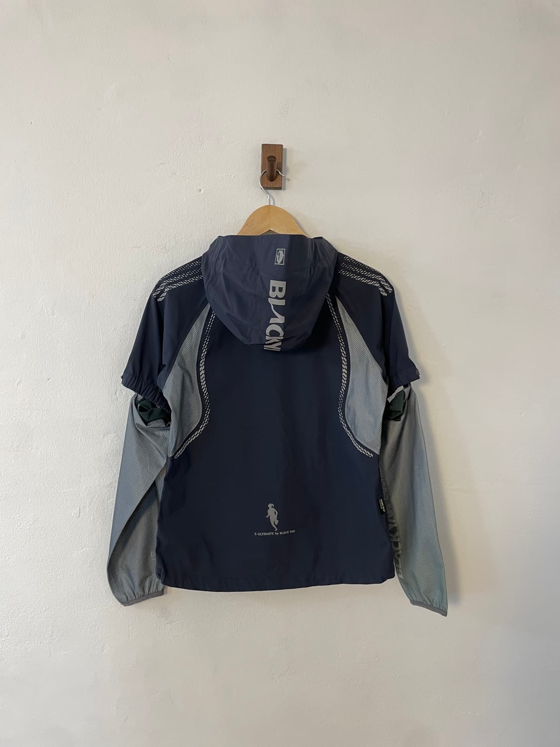 블랙야크 우먼 고어텍스 자켓  상품이미지9