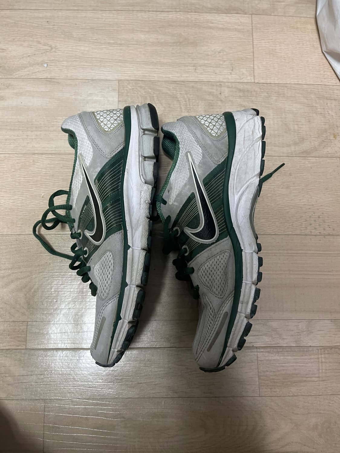 나이키 빈티지(us8) 상품이미지2