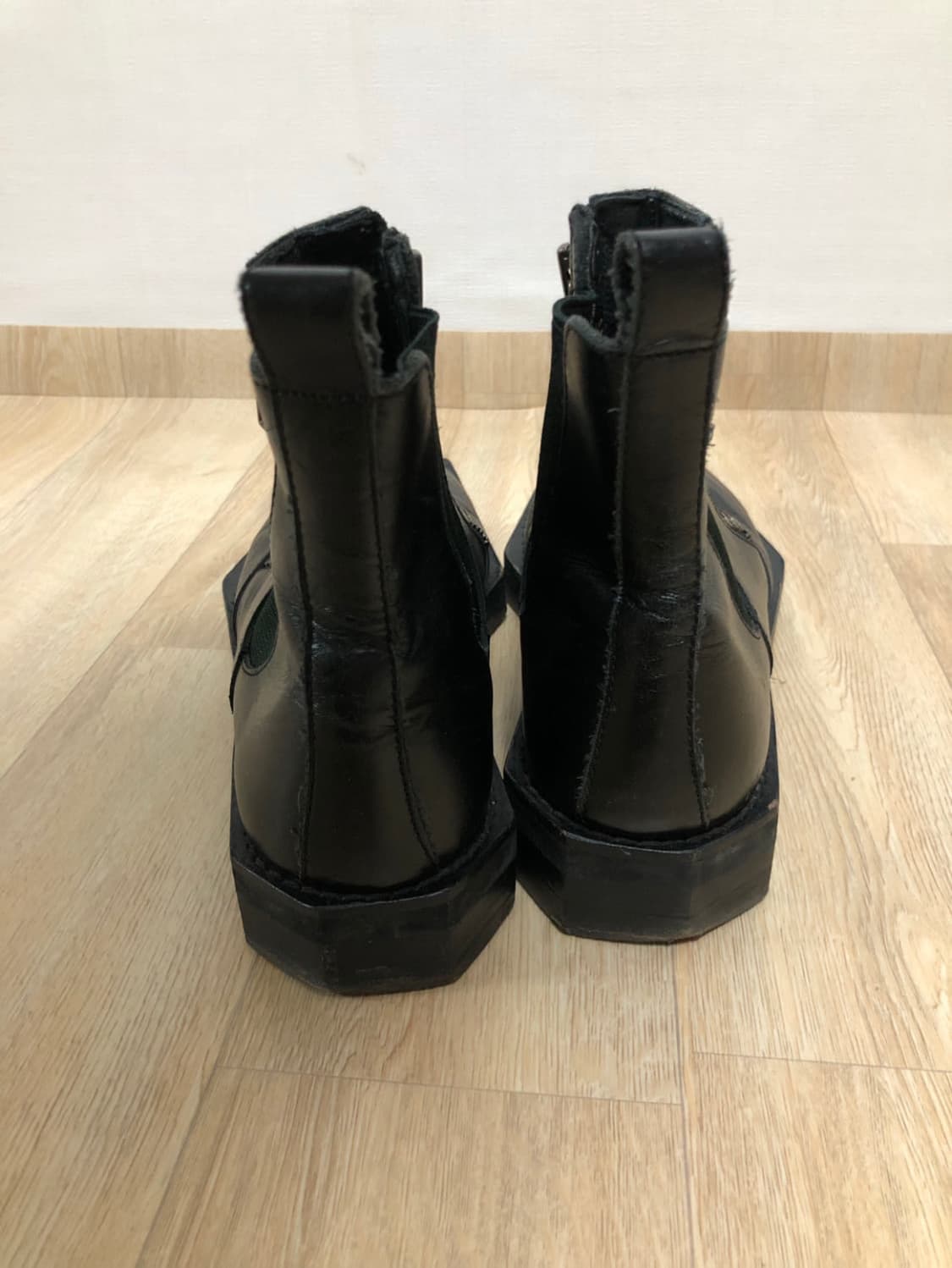 Banal chic bizarre 바날 시크 비자르 스퀘어토 부츠 마틴ㄹ 상품이미지3