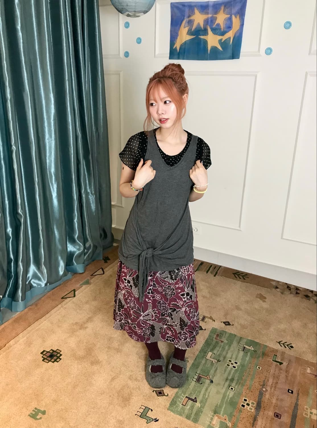 도트 이너와 그레이 매듭 슬리브리스를 레이어드한 그런지 키치 룩𓂃˖₊ 상품이미지1