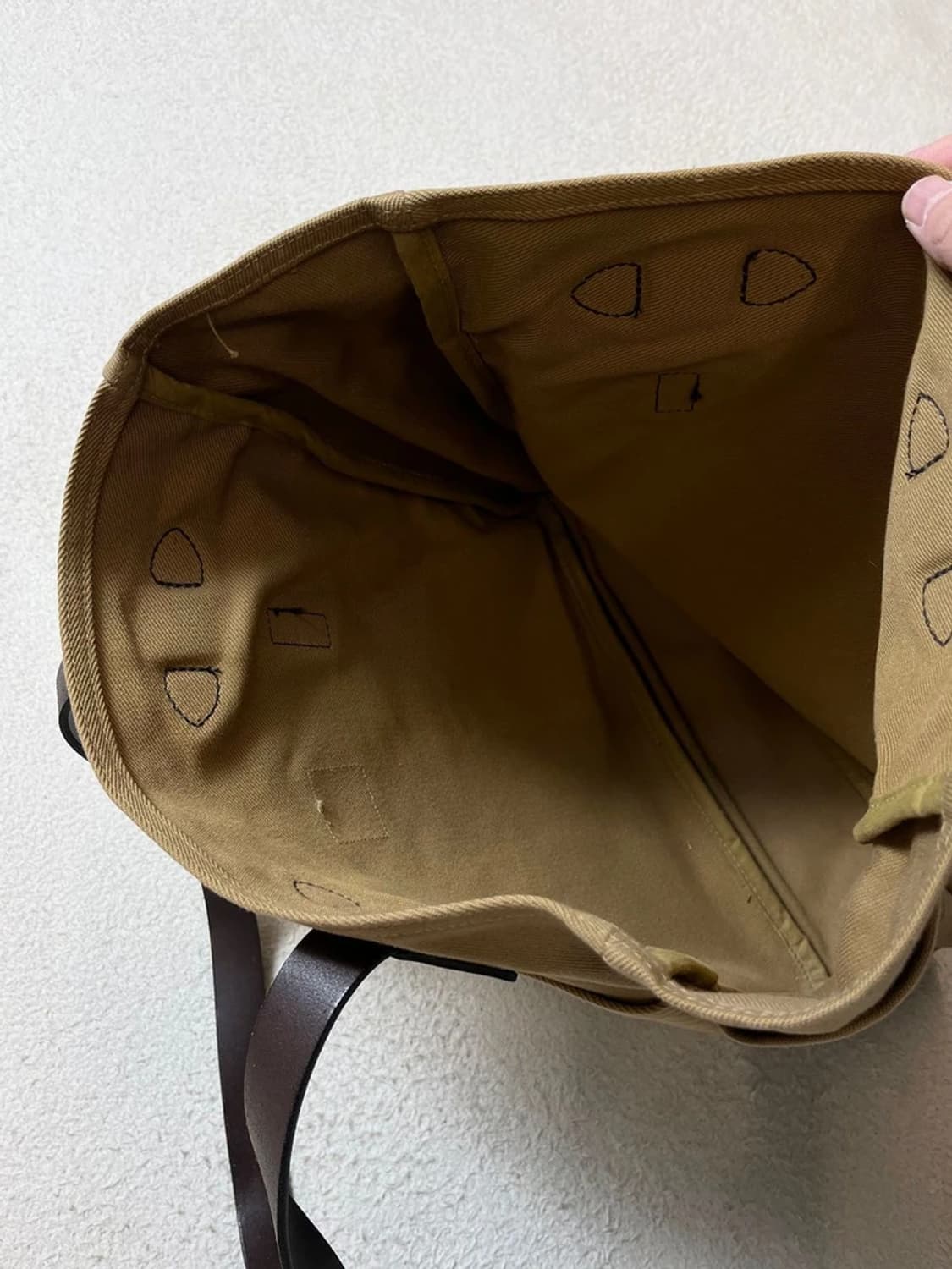필슨 FILSON 260 Tan 러기드 트윌 토트백 A1696 상품이미지7