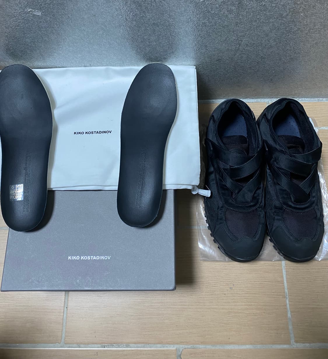 [42] 키코 코스타디노브 하크만 오일 블랙 상품이미지5