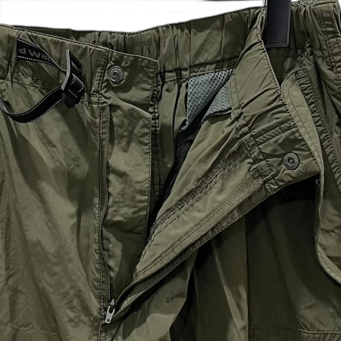 and wander oversized cargo pants 574-418 상품이미지4