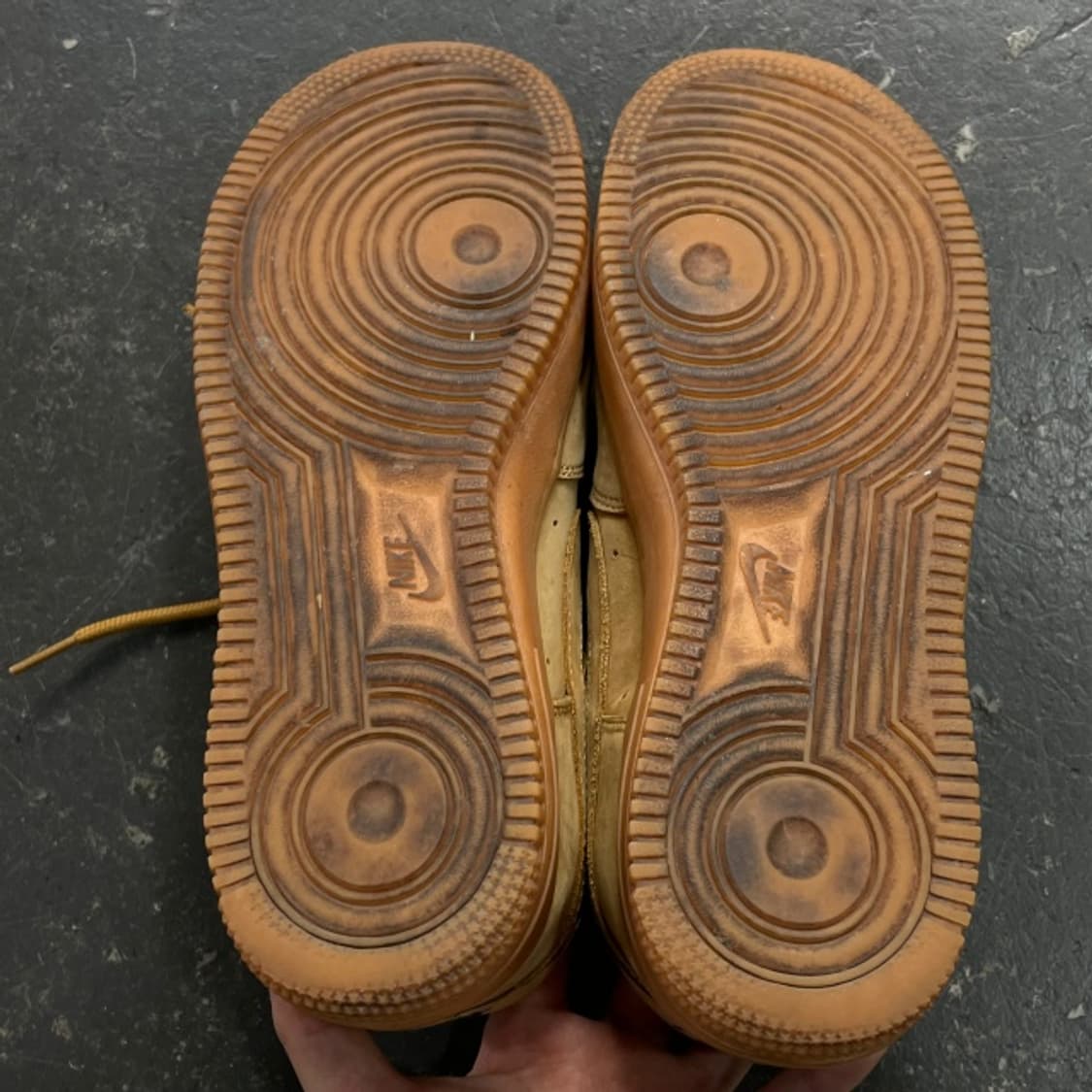 250 나이키 에어포스 된장포스 상품이미지5