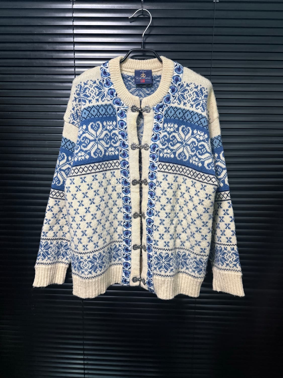 노르웨이 코위찬 눈 꽃 결정 노르딕 가디건 하늘색 아이보리 울 모 가디건 상품이미지2