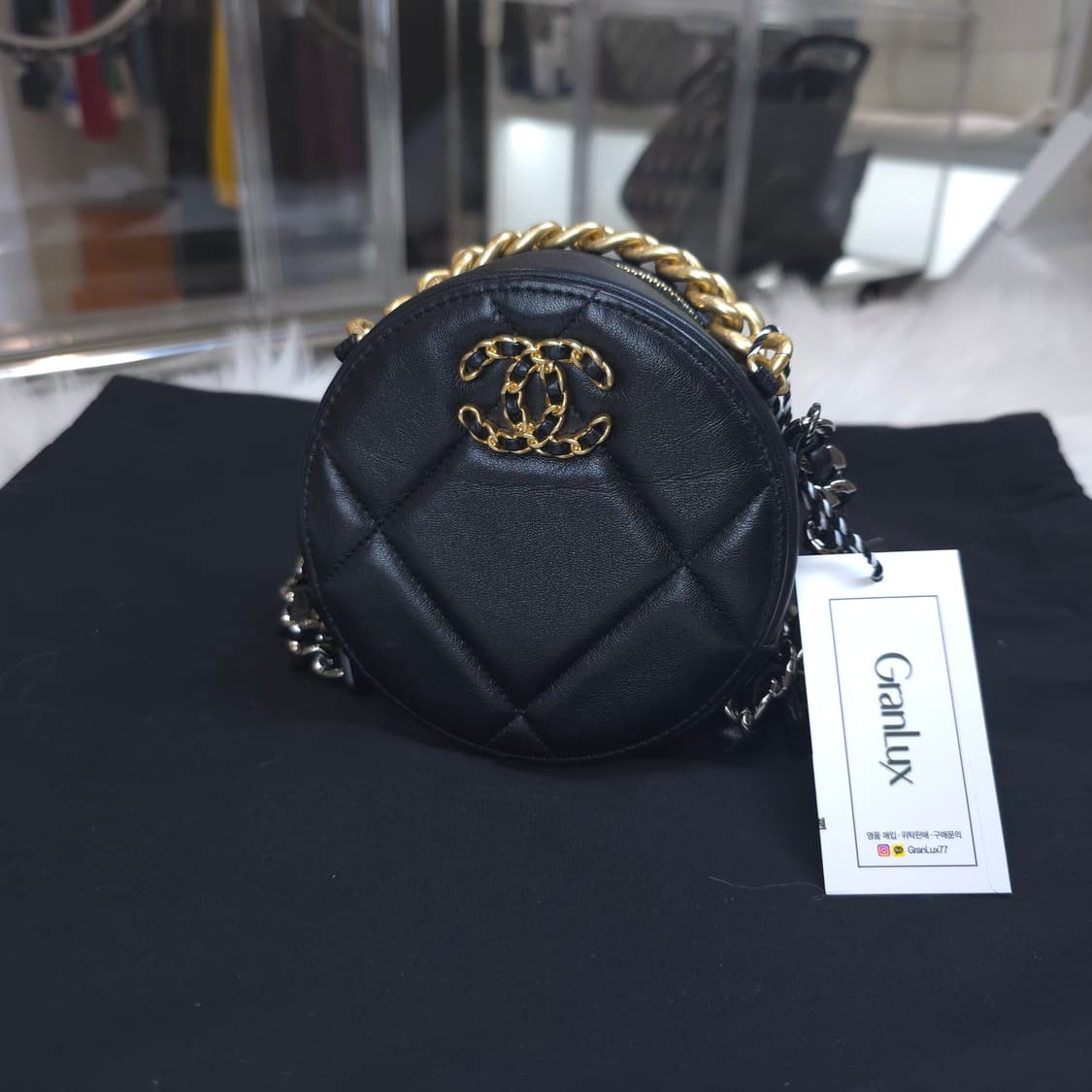 [중고/정품] 샤넬 동그리백 상품이미지1