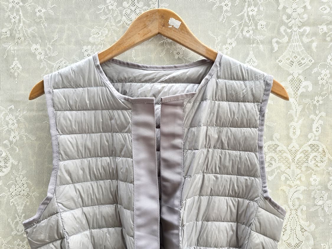 경량패딩 베스트 미사용품 상품이미지3