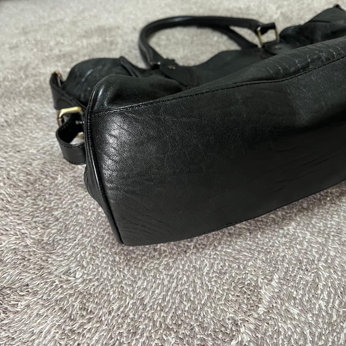 Fendi Etonico Shoulder Bag Black  상품이미지5