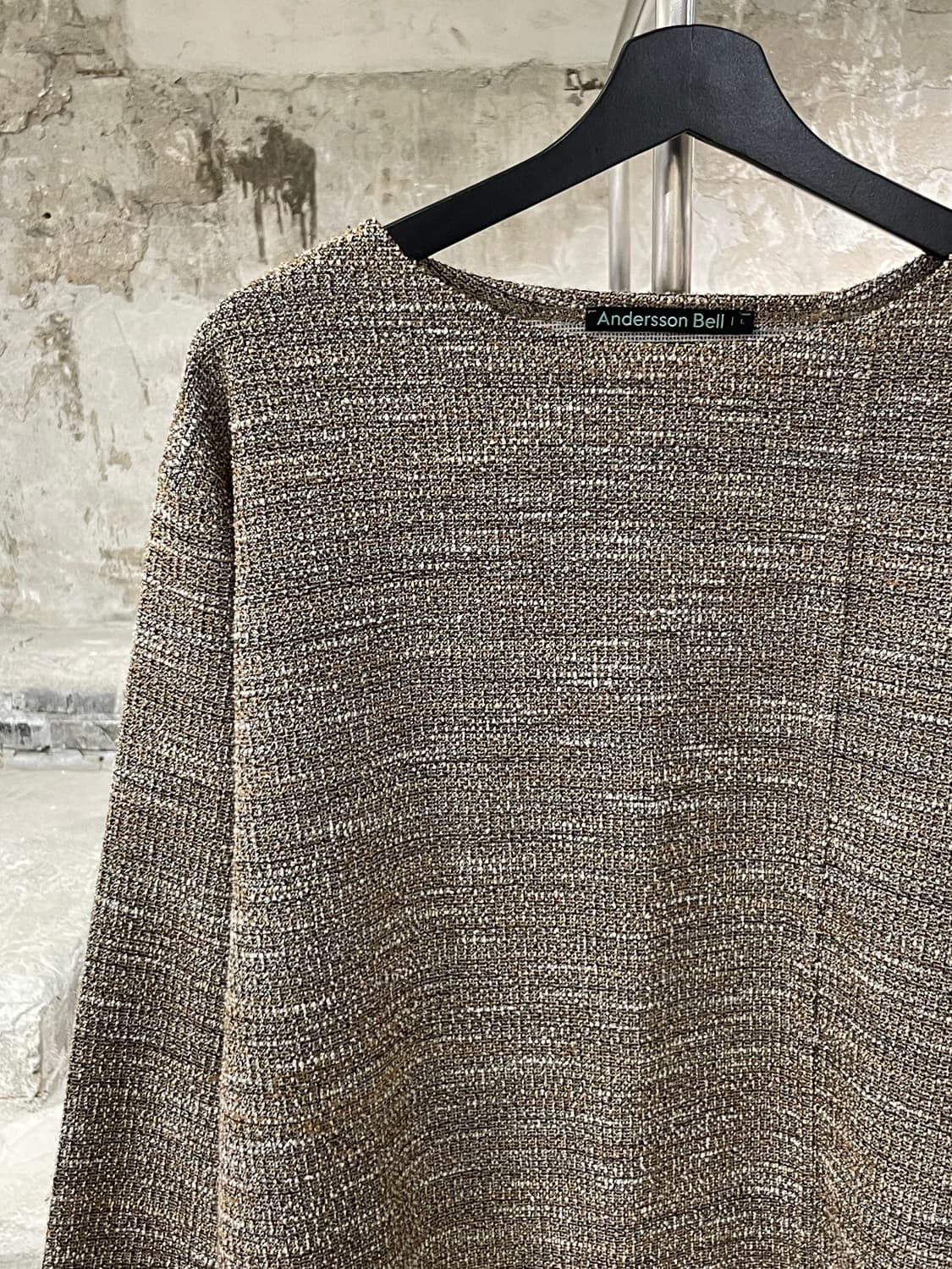 앤더슨벨 베이지 써머 부클 보트넥 풀오버 상품이미지2