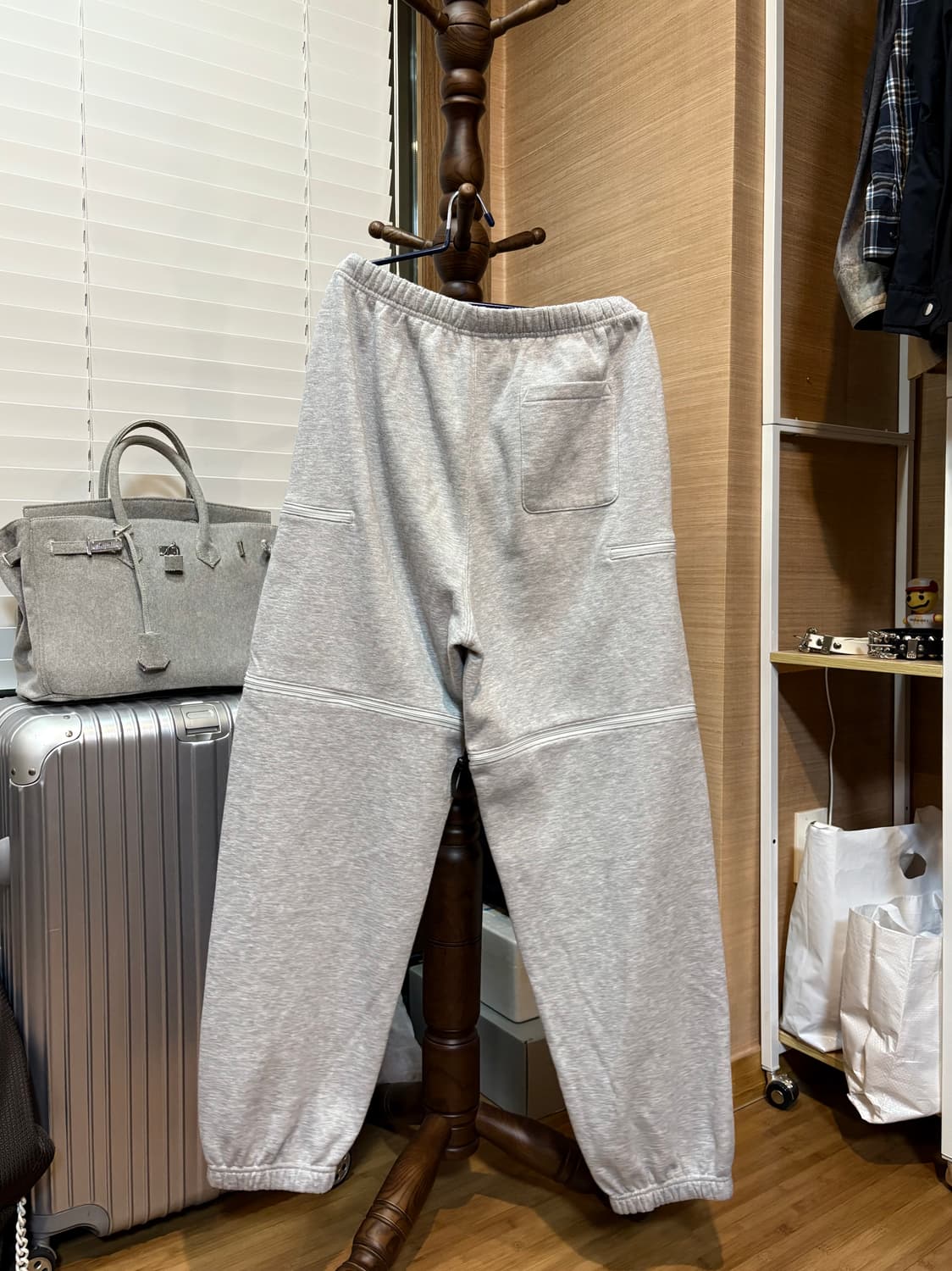 S ] 23ss 슈노 슈프림 노스페이스 컨버터블 기모 스웻팬츠 그레이 상품이미지5