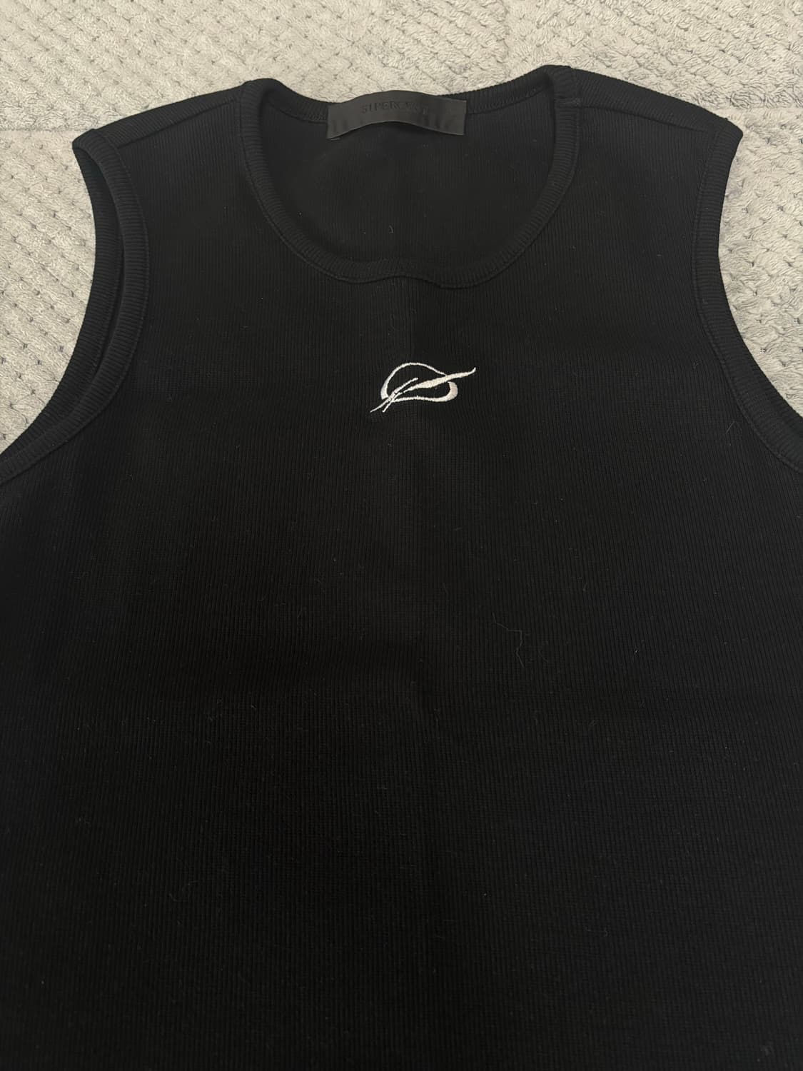 51percent [Sleeveless Logo top - Black] 상품이미지2