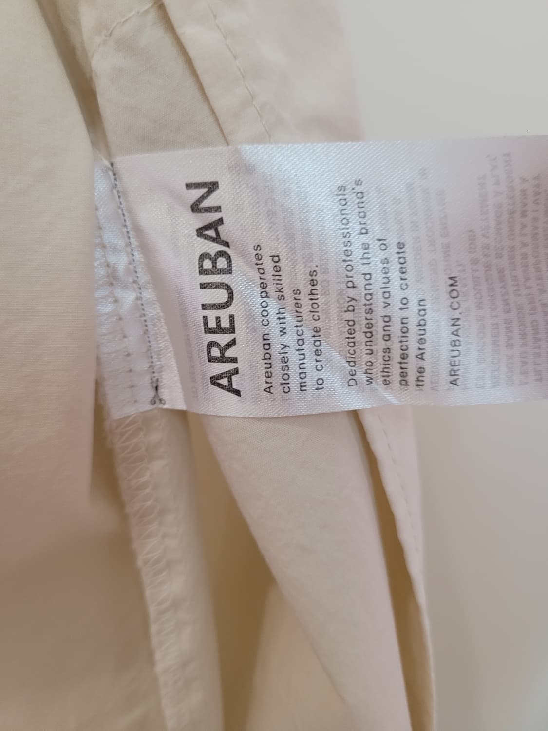 아르반 Areuban 오버핏 하프 셔츠_라이트 베이지 M사이즈 상품이미지8